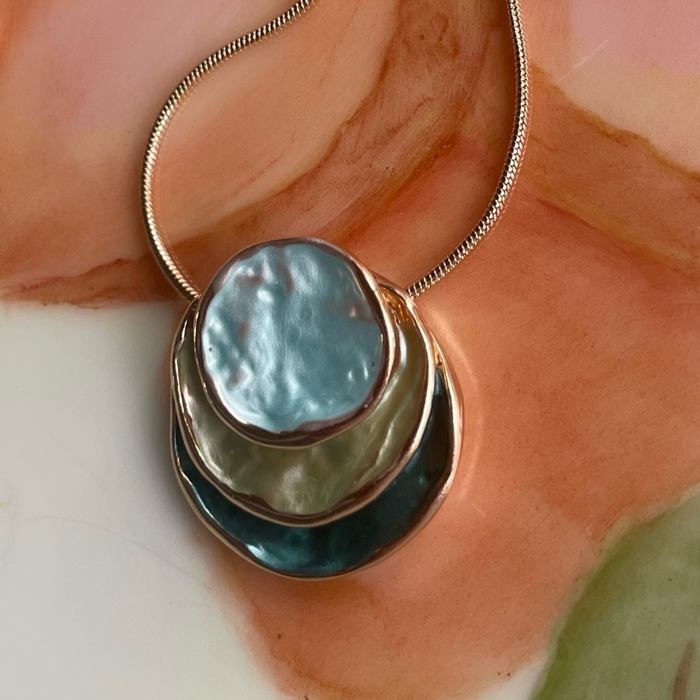 ✨Sundance Artesia Necklace - Picture 3 of 11